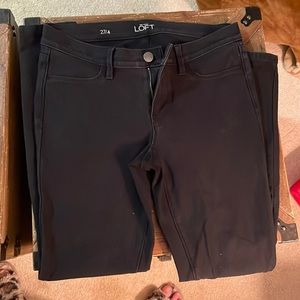 Loft black jegging size 27/4